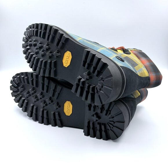 Timberland Vibram Plaid Waterproof Boots - Picture 9 of 13